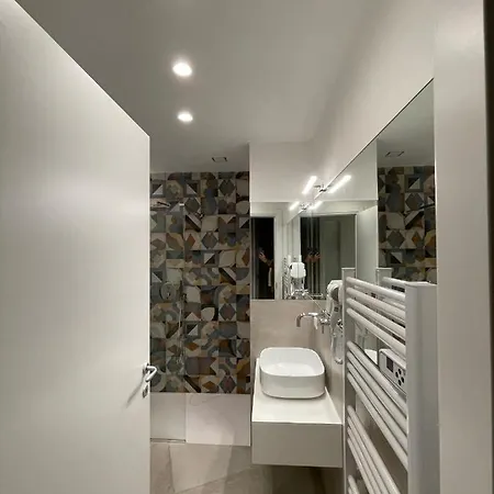 The Jungle * Неаполь